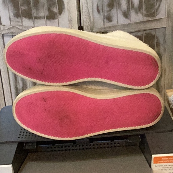 P448 like new sz. 39 Sherpa & leather sneakers - Picture 12 of 15